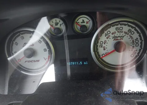 2011 Ford Focus Ses z USA, uszkodzony, nr VIN 1FAHP3GN9BW121987